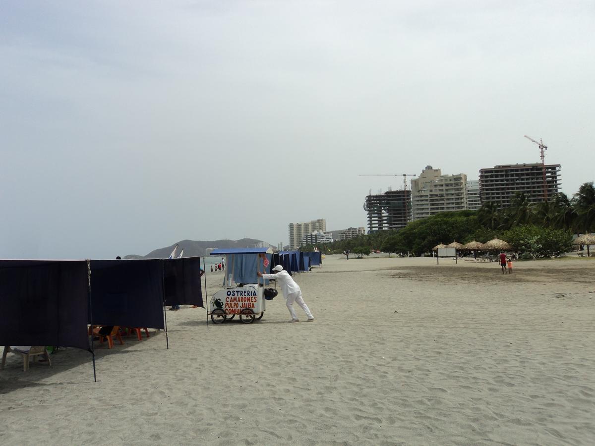 Edificio Mar De Leva Appartement Santa Marta  Buitenkant foto